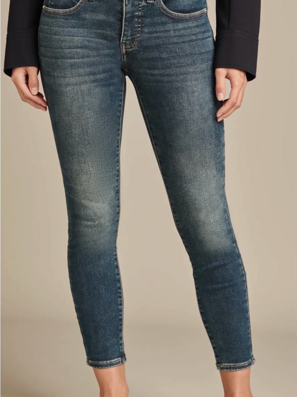 Lucky brand Women's Mid-Rise Ava Skinny Jeans in Dark Blue Wash